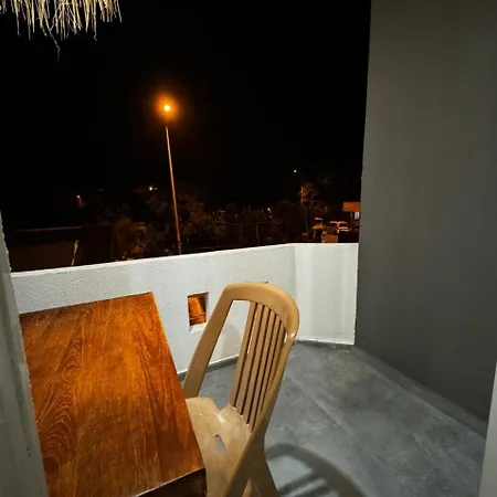 The Pera 马尔马里斯