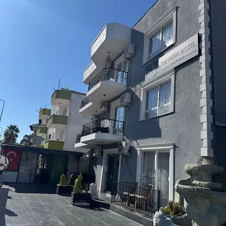 The Pera 马尔马里斯